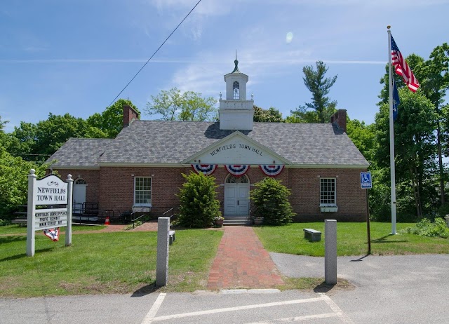 Newfields, NH